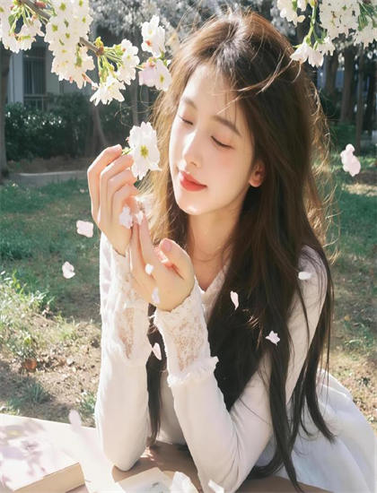 《沉睡的魔女》评价怎么样？专业评分与观众口碑对比